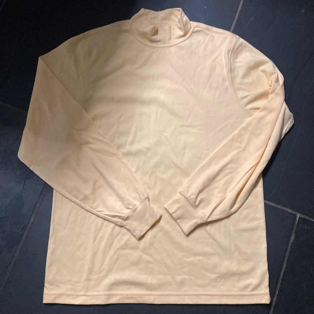 Lands End Men’s Size Medium Long Sleeve Shirt